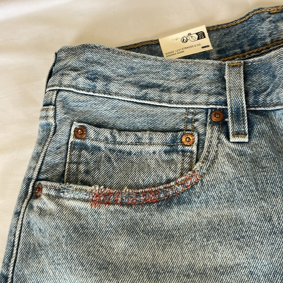 Levi's 501 Novel Tea 90's Jeans Distressed Patched 150th ANNIVERSARY 31x30 NWT - Picture 9 of 15